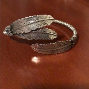 Silver feather bracelet